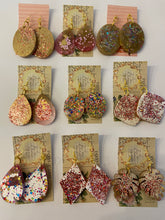 Load image into Gallery viewer, Resin Earrings