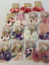 Load image into Gallery viewer, Resin Earrings