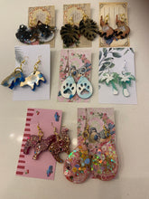 Load image into Gallery viewer, Resin Earrings