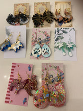 Load image into Gallery viewer, Resin Earrings