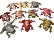 Load image into Gallery viewer, Resin Frogs
