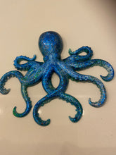 Load image into Gallery viewer, Resin Octopus
