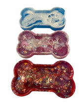 Load image into Gallery viewer, Resin Paw Dishes
