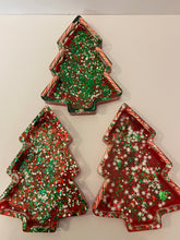 Load image into Gallery viewer, Resin Christmas Tree Dish
