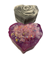 Load image into Gallery viewer, Resin Heart &amp; Rose Lid Trinket Boxes
