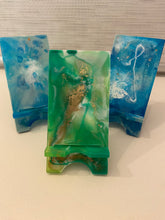 Load image into Gallery viewer, Resin Mobile Phone Stands
