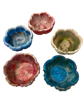 Load image into Gallery viewer, Resin Rosebud Trinket Dish
