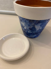 Load image into Gallery viewer, Decoupage Plant Pot
