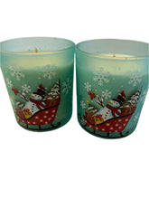 Load image into Gallery viewer, Hand Made &amp; Poured Christmas Candles
