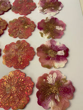 Load image into Gallery viewer, Resin Hibiscus Coasters

