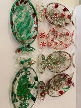 Load image into Gallery viewer, Resin Lolly Dishes
