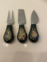 Load image into Gallery viewer, Resin Handled Cheese Knives
