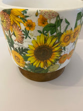 Load image into Gallery viewer, Decoupage Plant Pot
