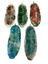 Load image into Gallery viewer, Resin Leaf Trinket Dishes
