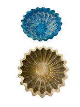 Load image into Gallery viewer, Resin Fluted Bowls
