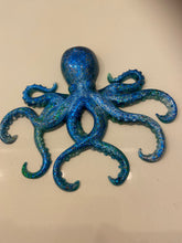 Load image into Gallery viewer, Resin Octopus
