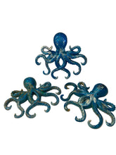 Load image into Gallery viewer, Resin Octopus
