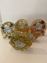Load image into Gallery viewer, Resin Clocks

