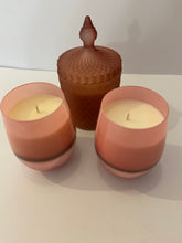 Load image into Gallery viewer, Hand Made &amp; Poured Candles
