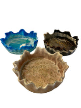 Load image into Gallery viewer, Resin Fluted Bowls
