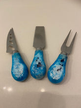 Load image into Gallery viewer, Resin Handled Cheese Knives
