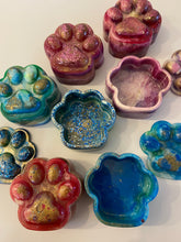 Load image into Gallery viewer, Resin Paw Trinket Boxes
