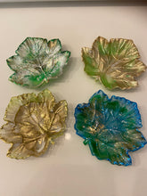 Load image into Gallery viewer, Resin Leaves
