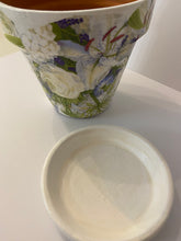 Load image into Gallery viewer, Decoupage Plant Pot
