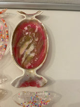 Load image into Gallery viewer, Resin Lolly Dishes
