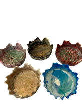 Load image into Gallery viewer, Resin Fluted Bowls

