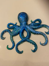 Load image into Gallery viewer, Resin Octopus
