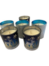 Load image into Gallery viewer, Hand Made &amp; Poured Christmas Candles
