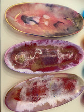 Load image into Gallery viewer, Resin Oval Dishes
