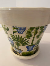 Load image into Gallery viewer, Decoupage Plant Pot
