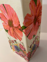 Load image into Gallery viewer, Decoupaged Glass Vase
