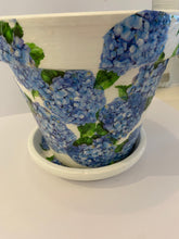 Load image into Gallery viewer, Decoupage Plant Pot
