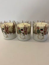 Load image into Gallery viewer, Hand Poured &amp; Made Christmas Candles
