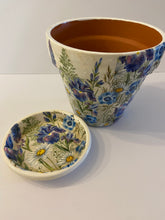 Load image into Gallery viewer, Decoupage Plant Pot
