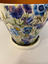 Load image into Gallery viewer, Decoupage Plant Pot
