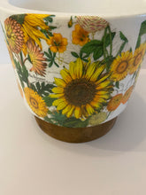 Load image into Gallery viewer, Decoupage Plant Pot
