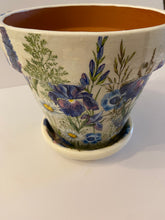 Load image into Gallery viewer, Decoupage Plant Pot
