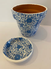 Load image into Gallery viewer, Decoupage Plant Pot
