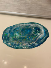 Load image into Gallery viewer, Resin Display or Serving Plate
