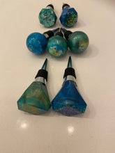Load image into Gallery viewer, Resin Handled Wine Stoppers
