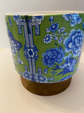 Load image into Gallery viewer, Decoupage Plant Pot
