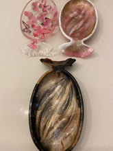 Load image into Gallery viewer, Resin Lolly Dishes

