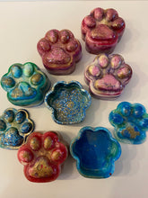 Load image into Gallery viewer, Resin Paw Trinket Boxes
