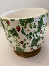 Load image into Gallery viewer, Decoupage Plant Pot
