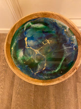 Load image into Gallery viewer, Resin Table
