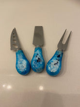 Load image into Gallery viewer, Resin Handled Cheese Knives

